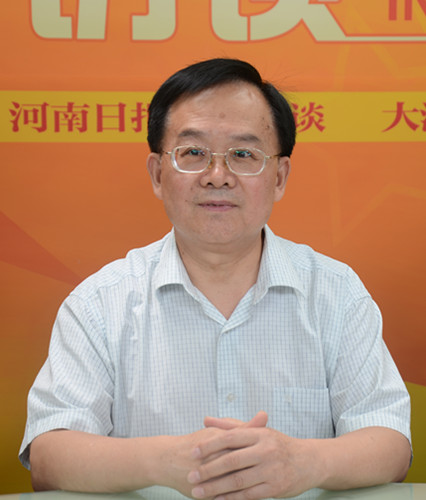 河南省教育厅领导谈治理教育乱收费